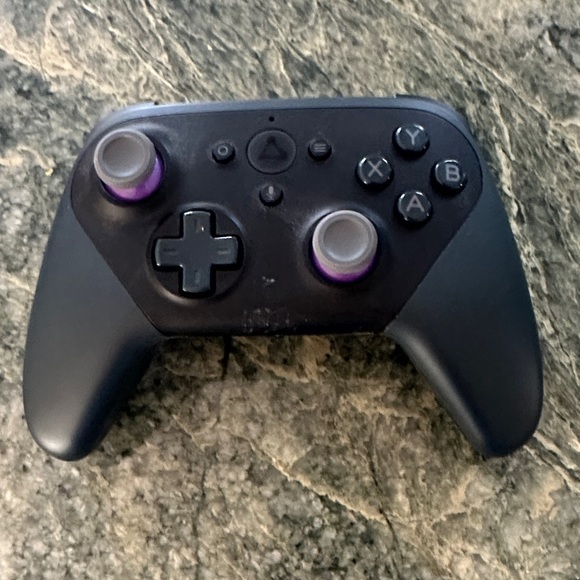 Amazon Luna controller - Picture 1 of 1